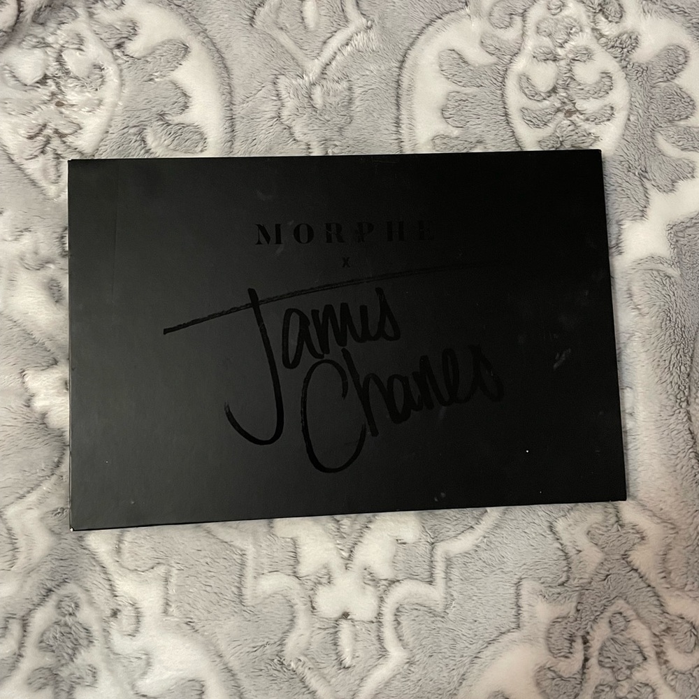 Morphe james charles eyeshadow palette